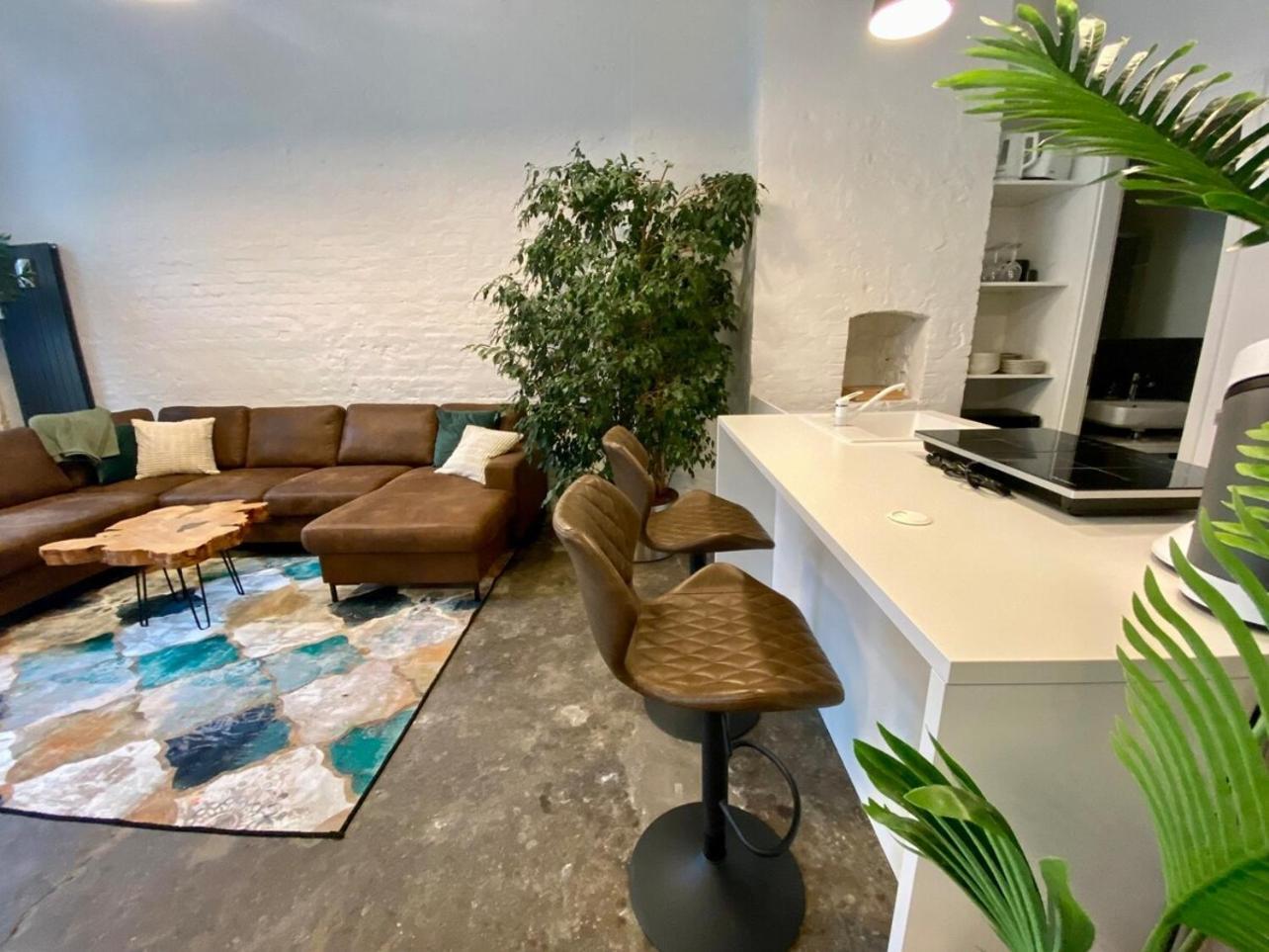 Central Studio In 5 Minutes To Alexanderplatz Appartement Berlijn