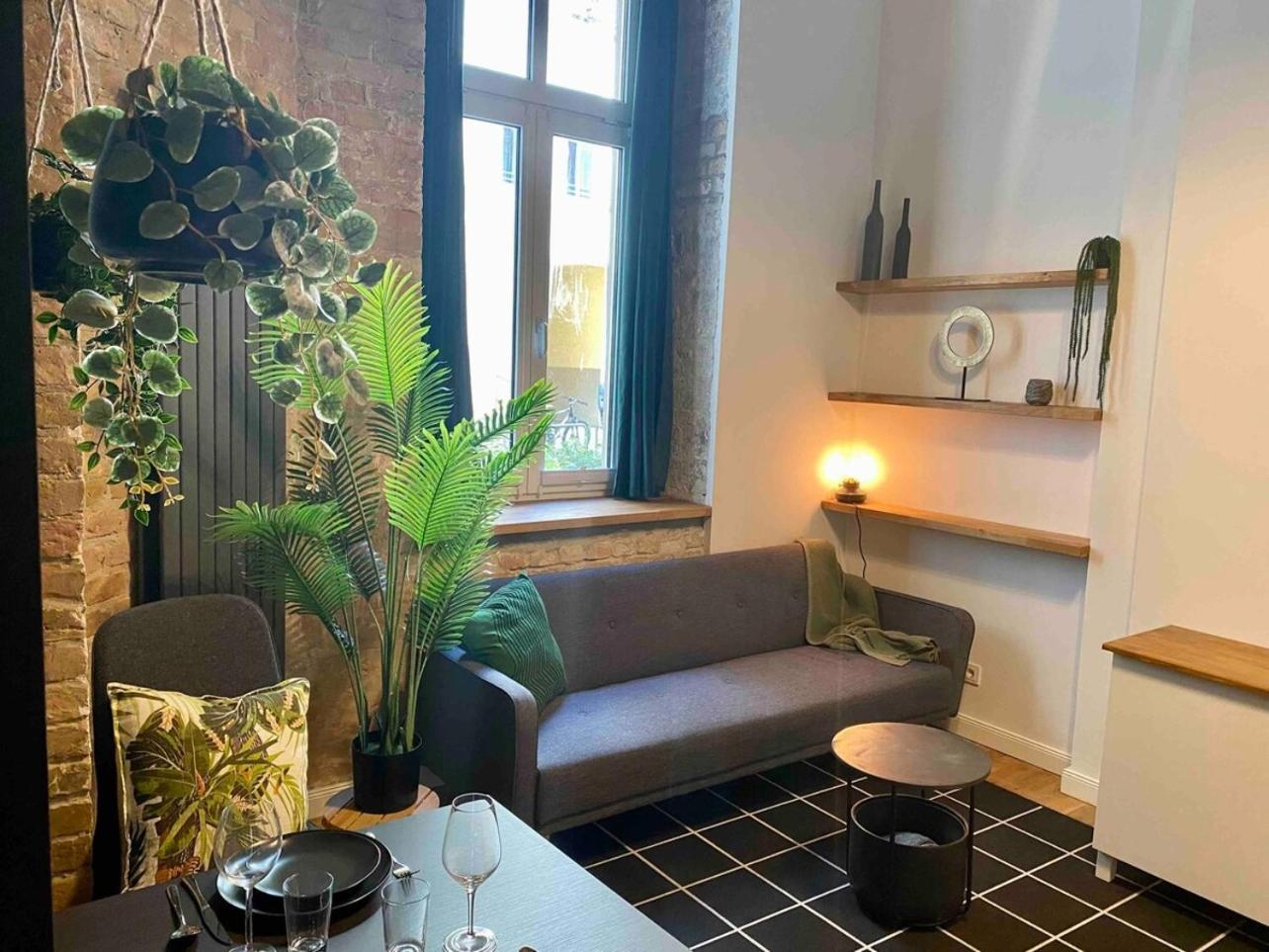 Appartement Central Studio In 5 Minutes To Alexanderplatz Berlijn
